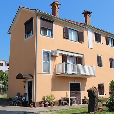 Apartments Rosanna Rovigno Esterno foto