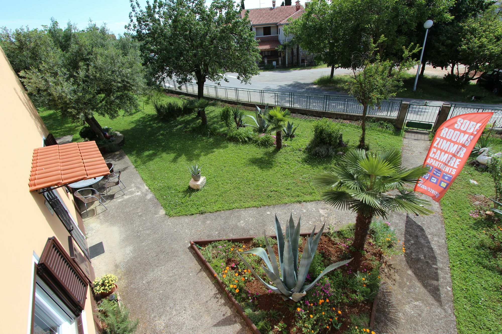 Apartments Rosanna Rovigno Esterno foto